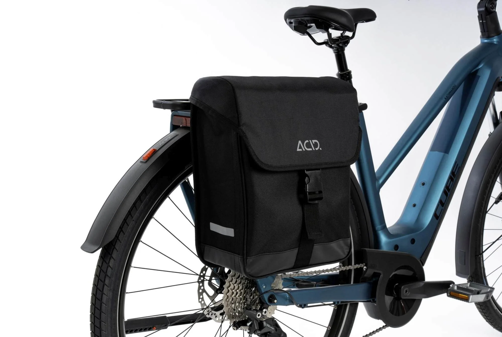 Acid Pannier Bag Cmpt 15 Black - Image 3
