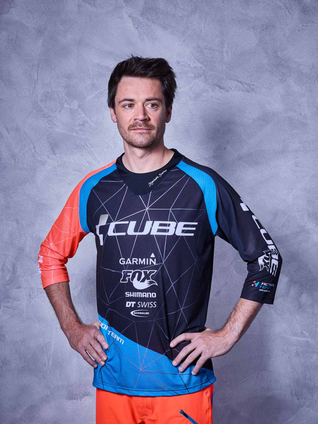 CUBE Action Round-Neck Jersey Signature 3/4 Arm - Image 2