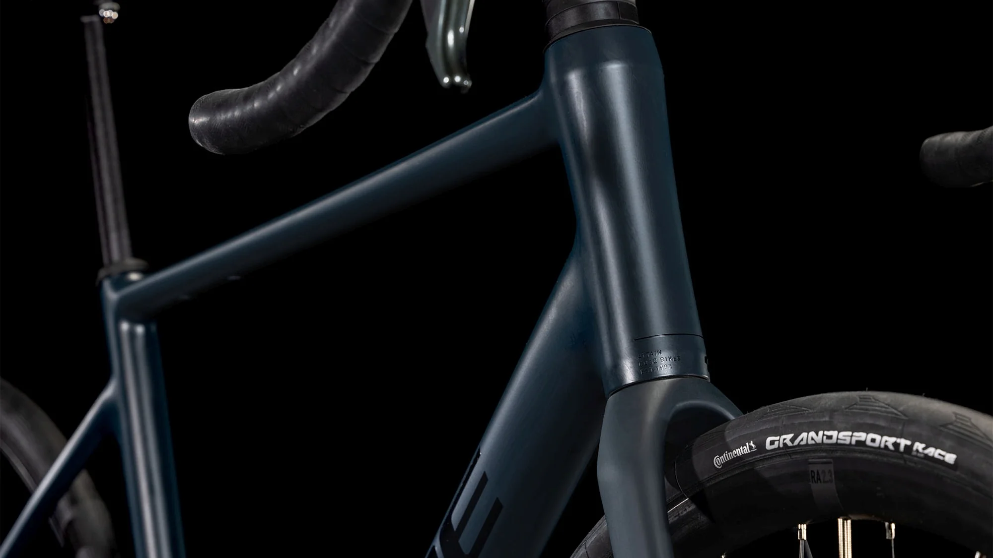 CUBE ATTAIN RACE NIGHT/BLACK - Image 6