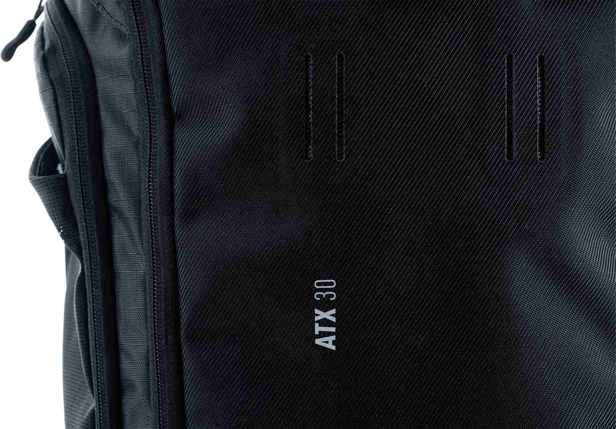 CUBE Backpack Atx 30 Black - Image 3