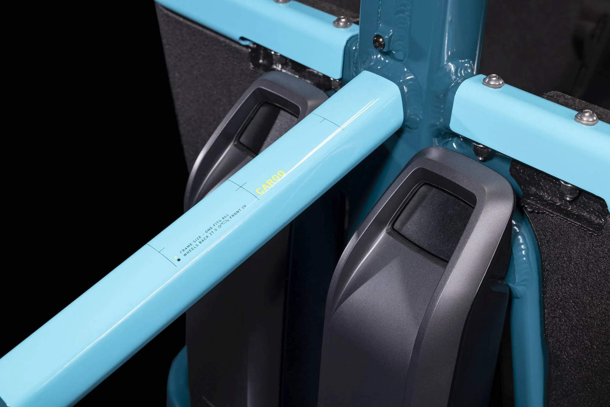 CUBE CARGO HYBRID 500 BLUE + GRATIS ACCESSOIRES - Image 13