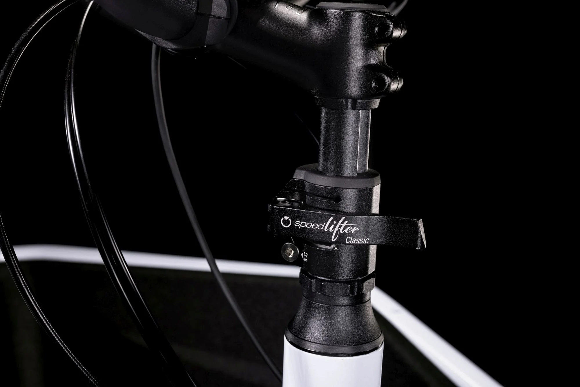 CUBE CARGO HYBRID 500 FLASHWHITE + GRATIS ACCESSOIRES - Image 4