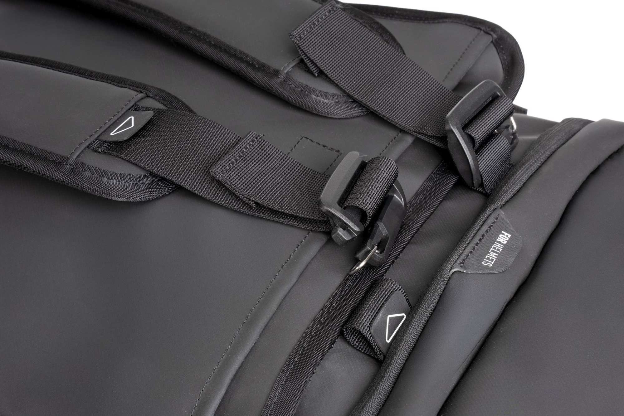 CUBE DUFFLE BAG 60L BLACK - Image 7