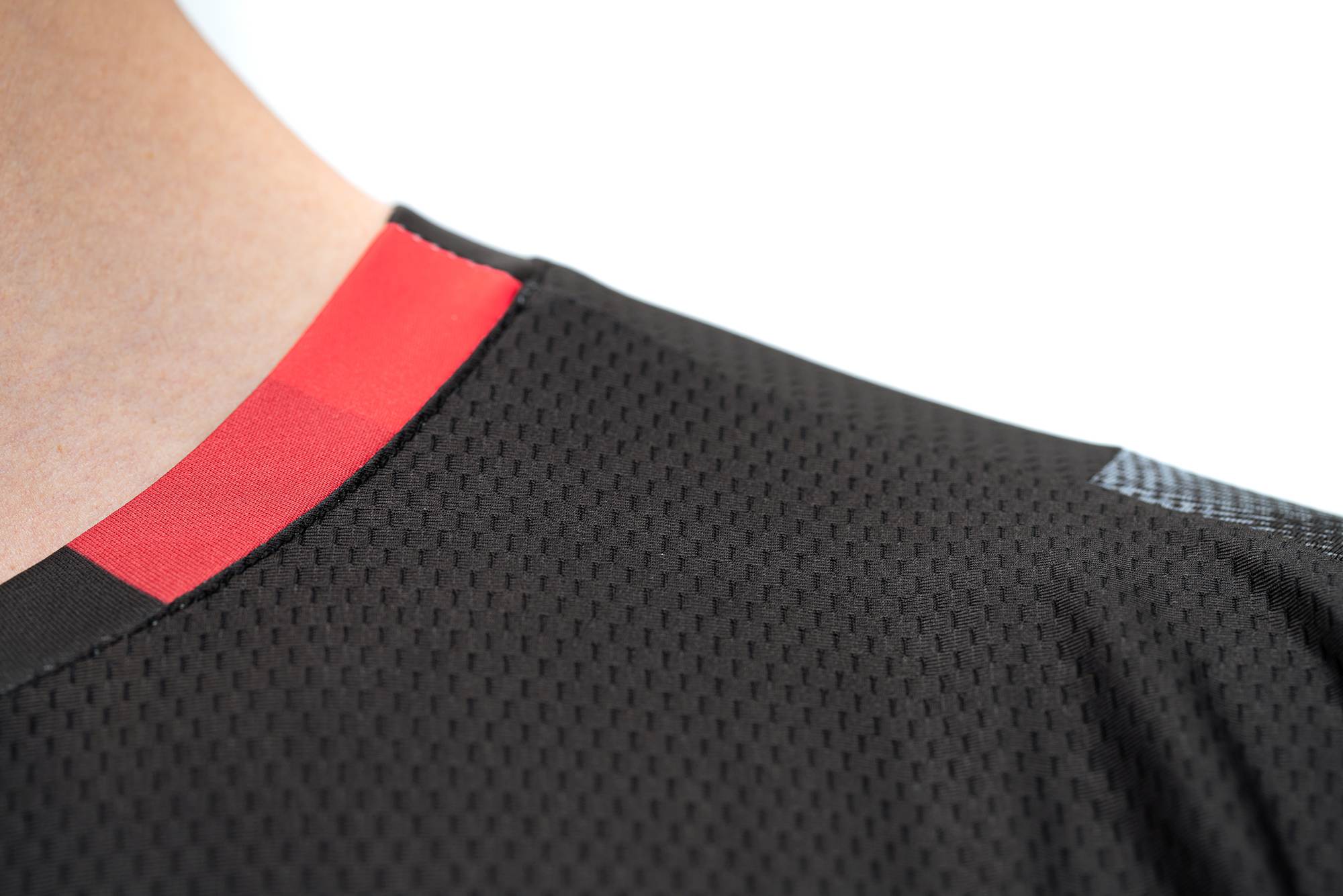 CUBE Edge Round Neck Jersey Ls Black/Red - Image 3