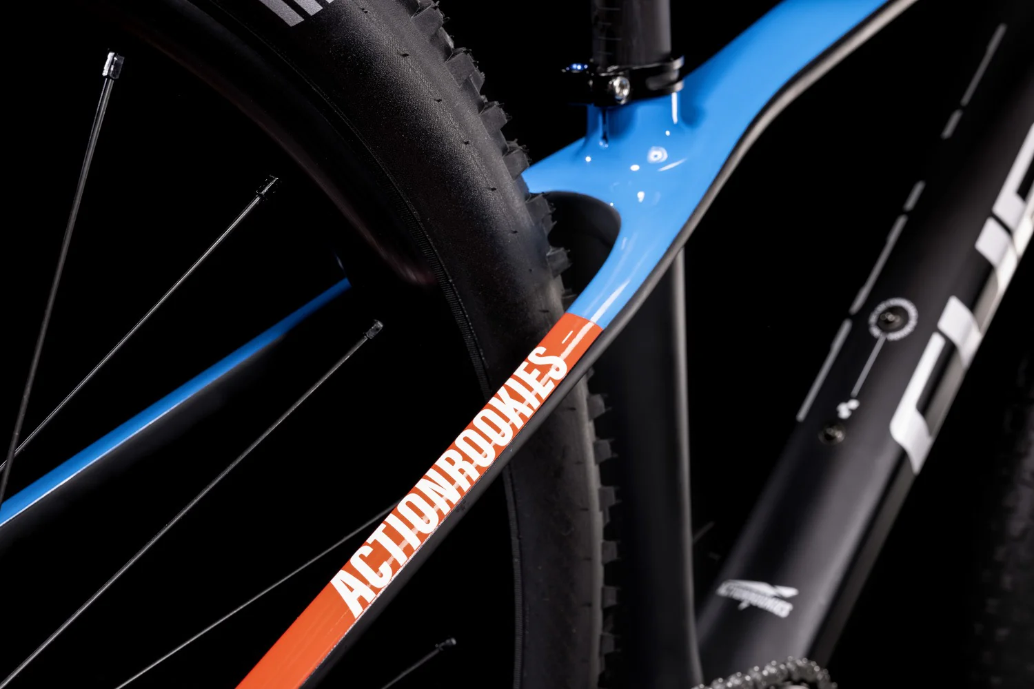CUBE Elite 240 C:62 Sl Carbon/Blue/Red 2022 - Image 4