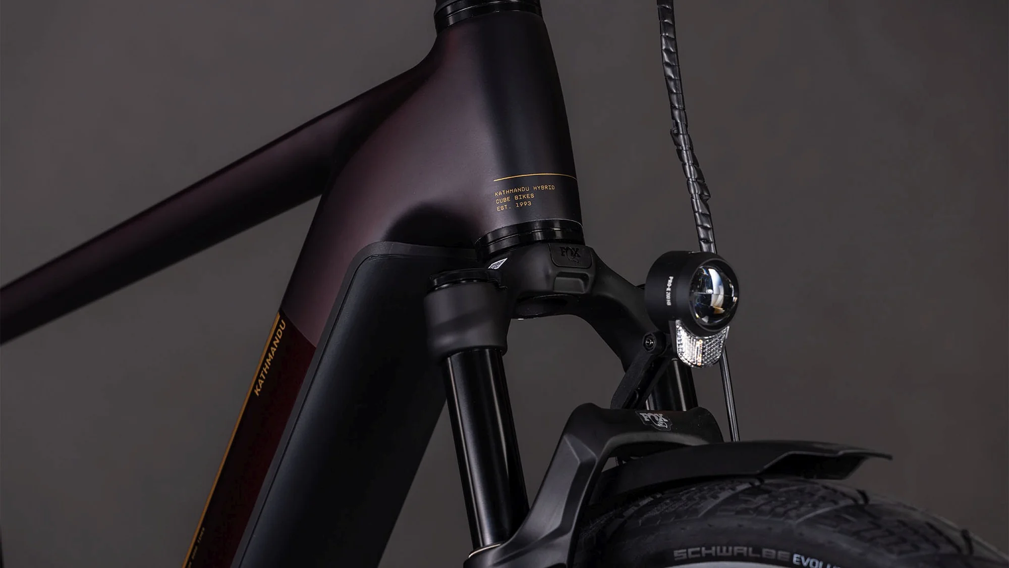 CUBE KATHMANDU HYBRID COMFORT SLX 800 SOLARECLIPSE/GOLD - Image 8