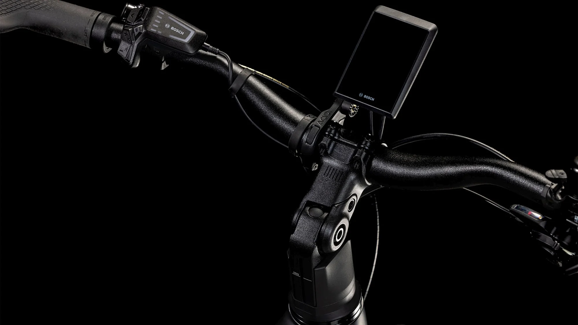 CUBE KATHMANDU HYBRID EXC 800 BLACK/PRISM - Image 10