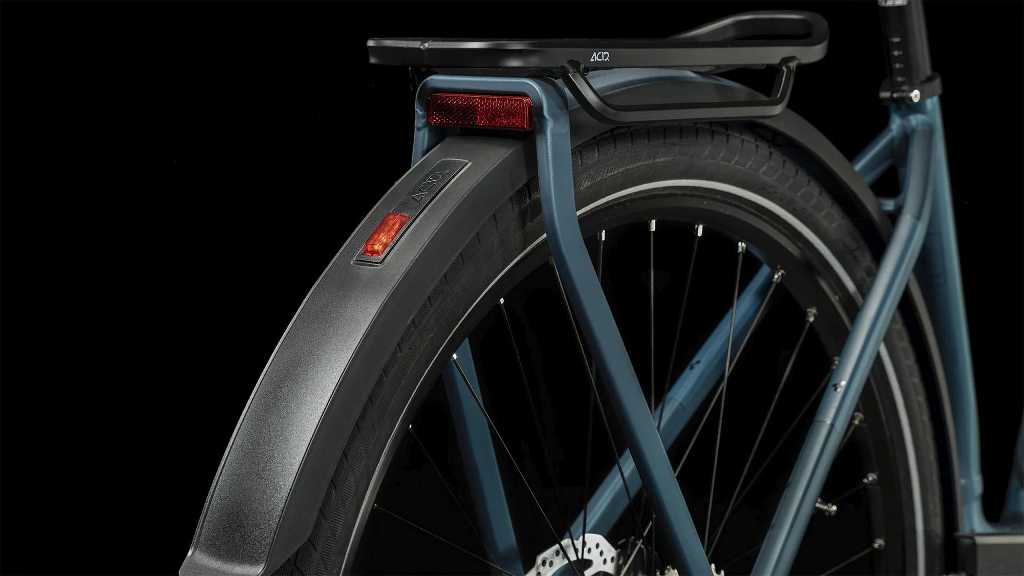 CUBE KATHMANDU HYBRID ONE 625 BLUE/BLACK - Image 17