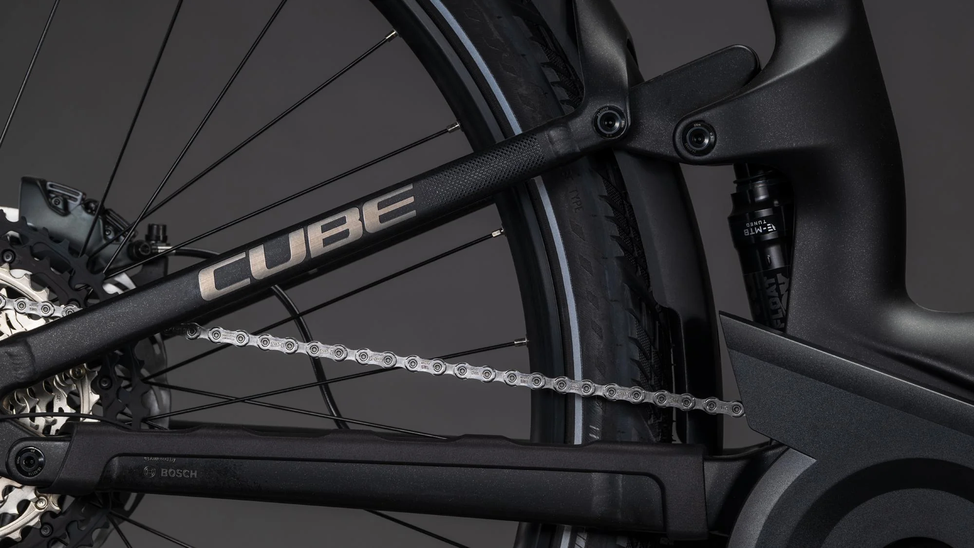 CUBE KATHMANDU HYBRID ONE11 HPC SLT 800 CARBON/SILVERDUST - Image 10