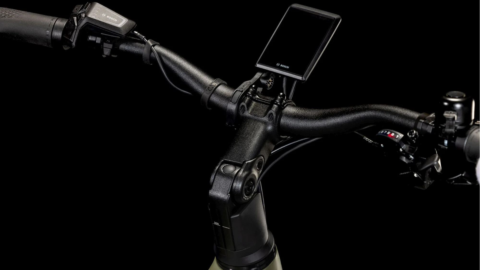 CUBE KATHMANDU HYBRID PRO 800 DUSTYOLIVE/GOLD - Image 3