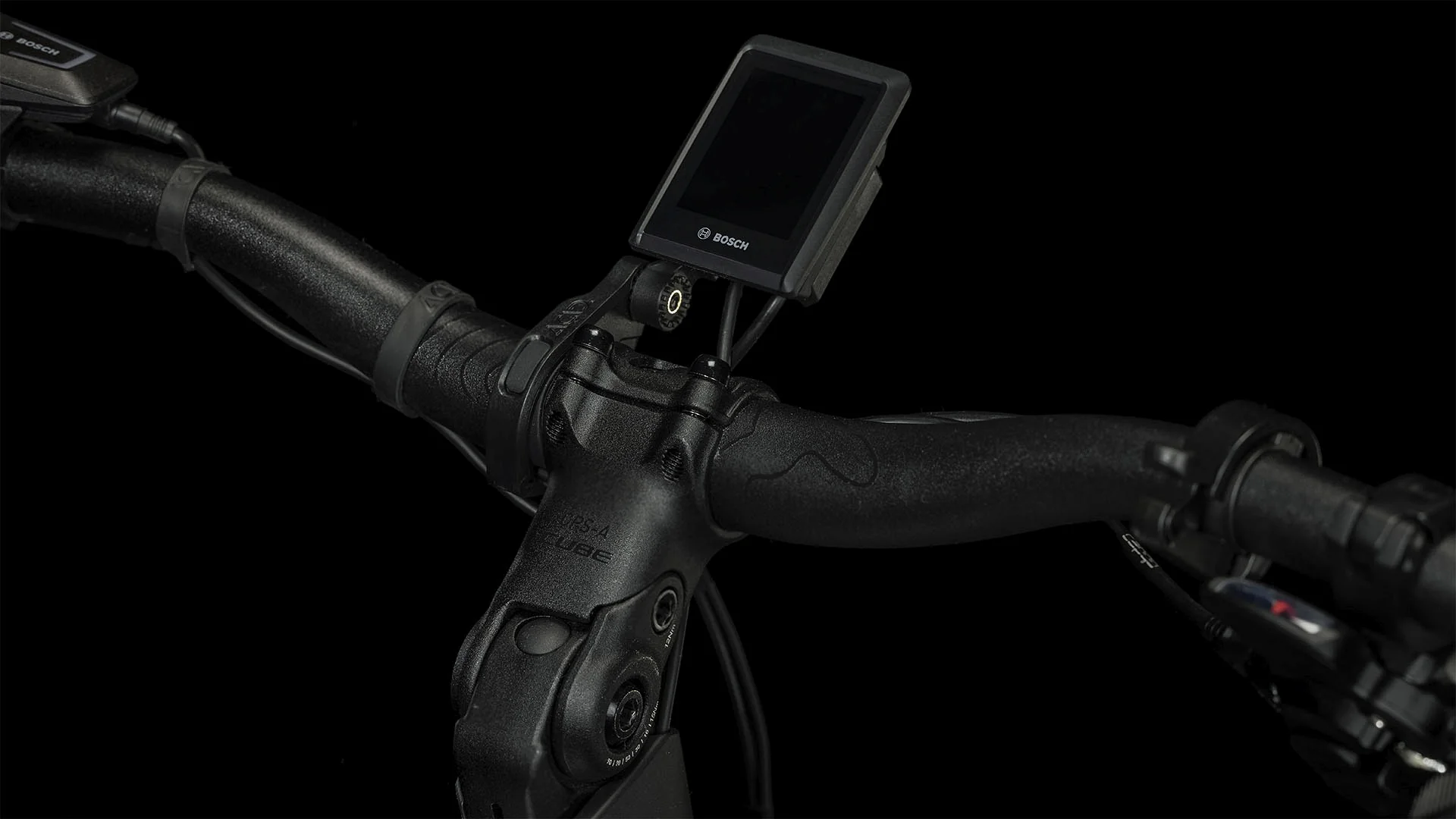 CUBE KATHMANDU HYBRID SLX 750 POLARSILVER/BLK - Image 6