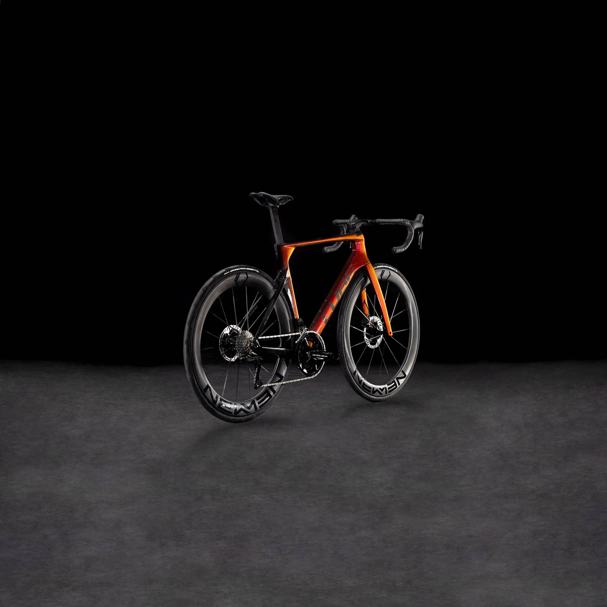 CUBE LITENING AERO C:68X SLT SOLARECLIPSE/CARBON - Image 9