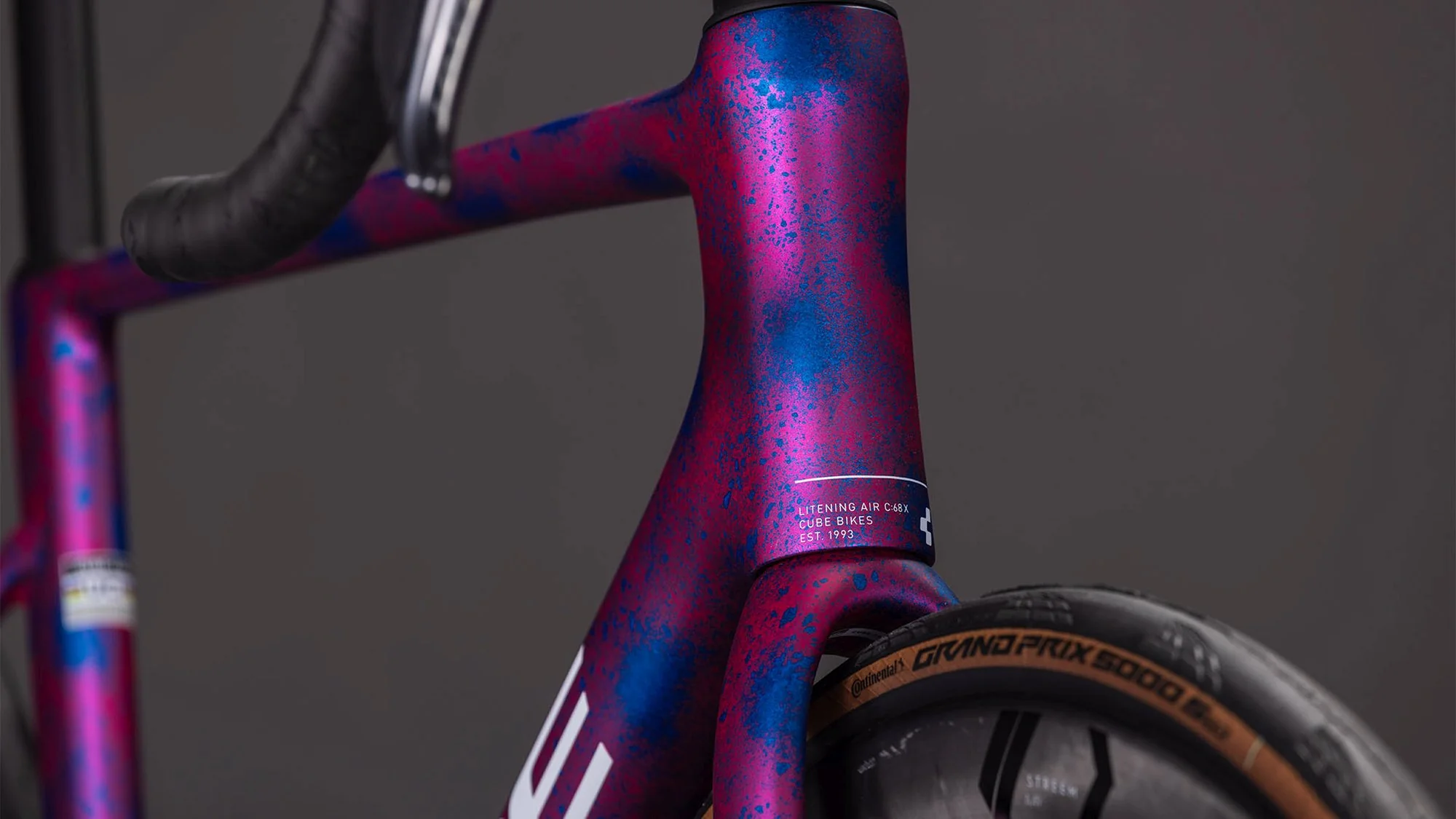 CUBE LITENING AIR C:68X RACE DAZZLEPINK/BLUE - Image 8
