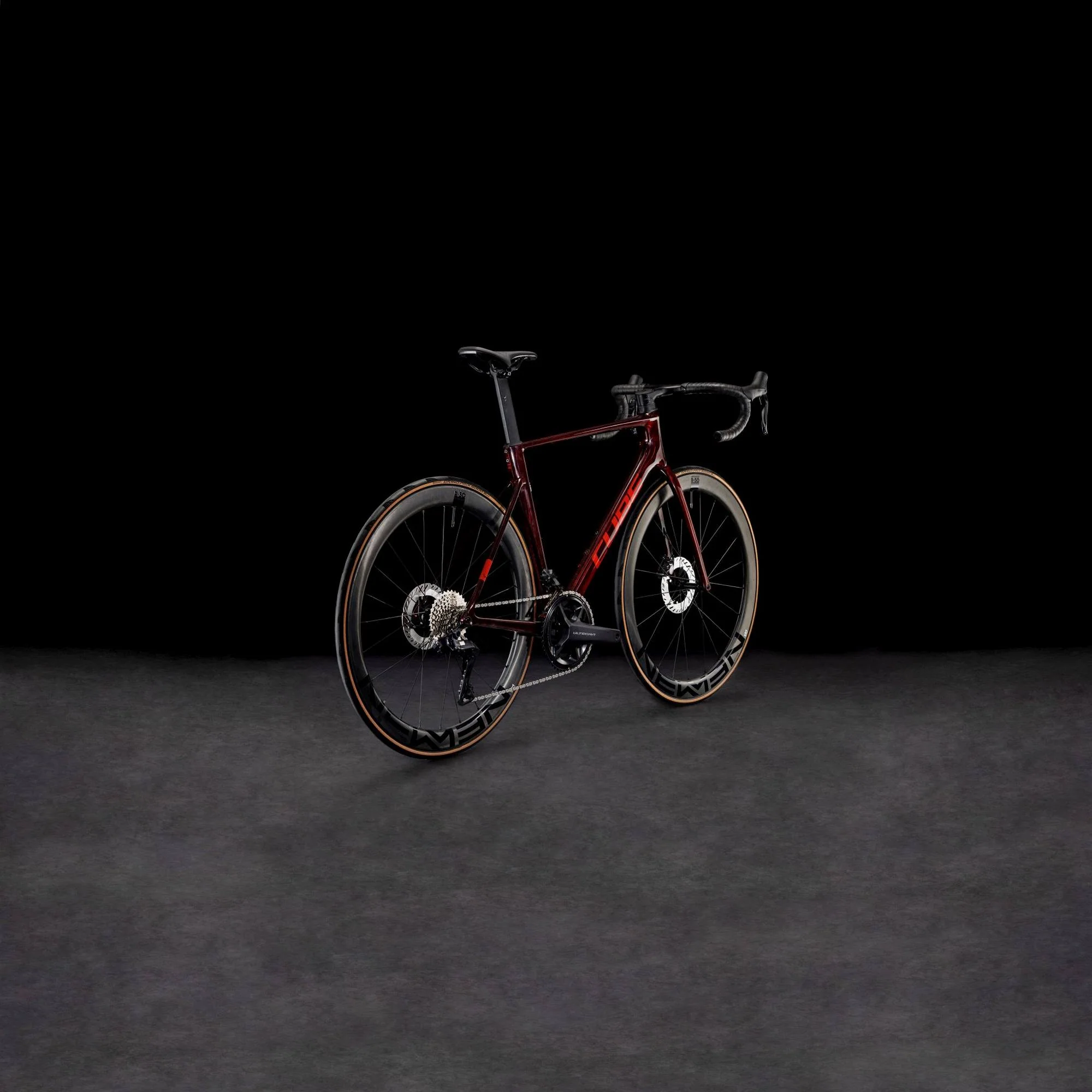 CUBE LITENING AIR C:68X RACE LIQUIDRED/CARBON - Image 3