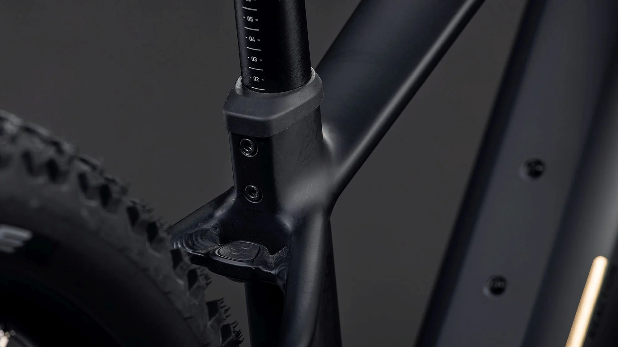 CUBE REACTION HYBRID PRO 800 BLACKLINE - Image 4