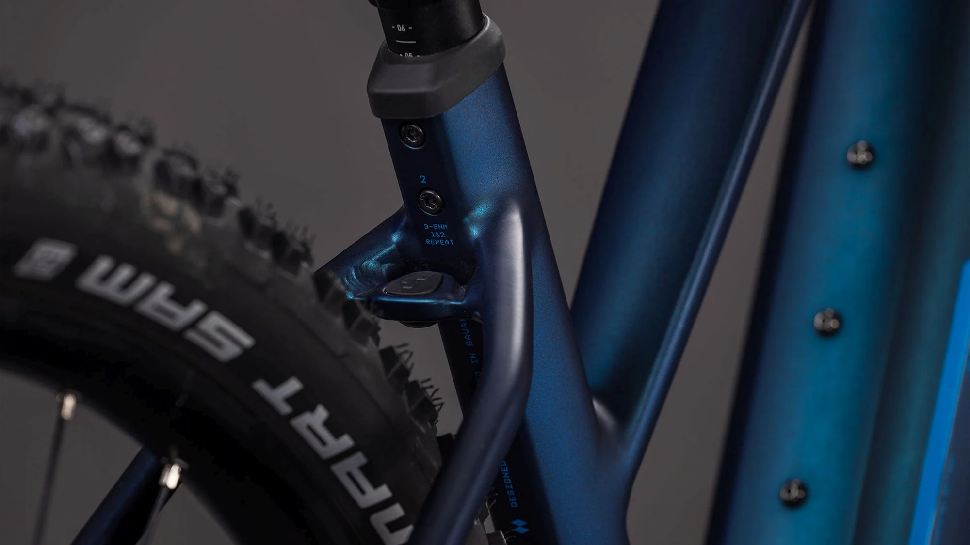 CUBE REACTION HYBRID PRO 800 NEBULAR/DAZZLE - Image 11