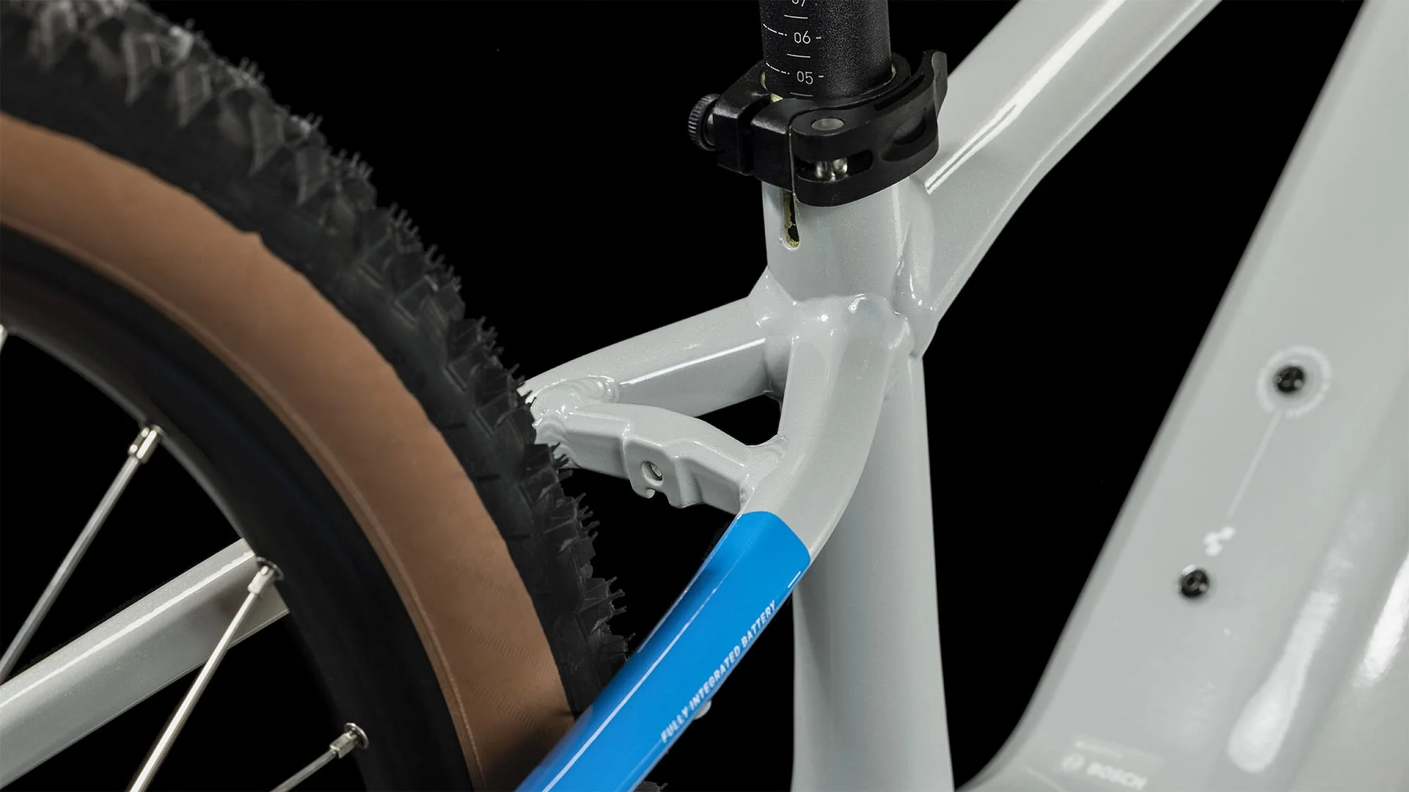 CUBE REACTION HYBRID ROOKIE SLX 400 TEAMLINE - Image 3