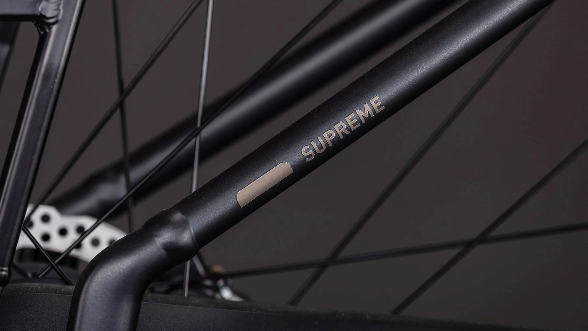 CUBE SUPREME HYBRID COMFORT PRO 600 GREY/CHROME - Image 5