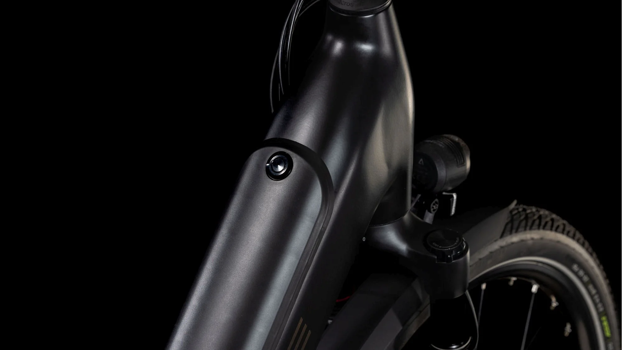 CUBE SUPREME HYBRID COMFORT SLX 625 BLACK/METAL - Image 2