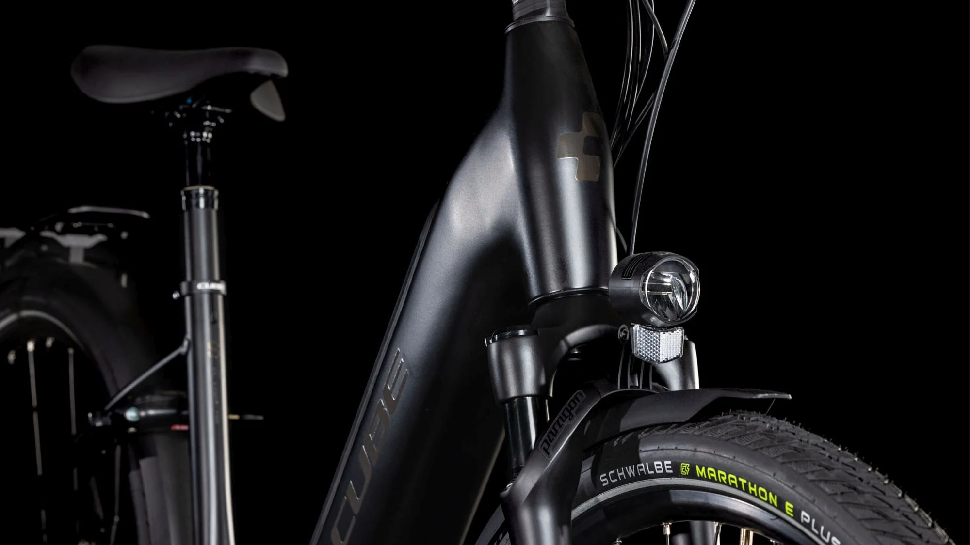 CUBE SUPREME HYBRID COMFORT SLX 625 BLACK/METAL - Image 7