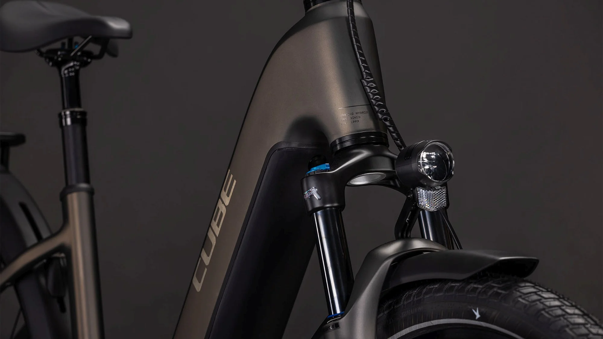 CUBE TOURING HYBRID COMFORT SLX 800 CHARCOAL/CHROME - Image 25