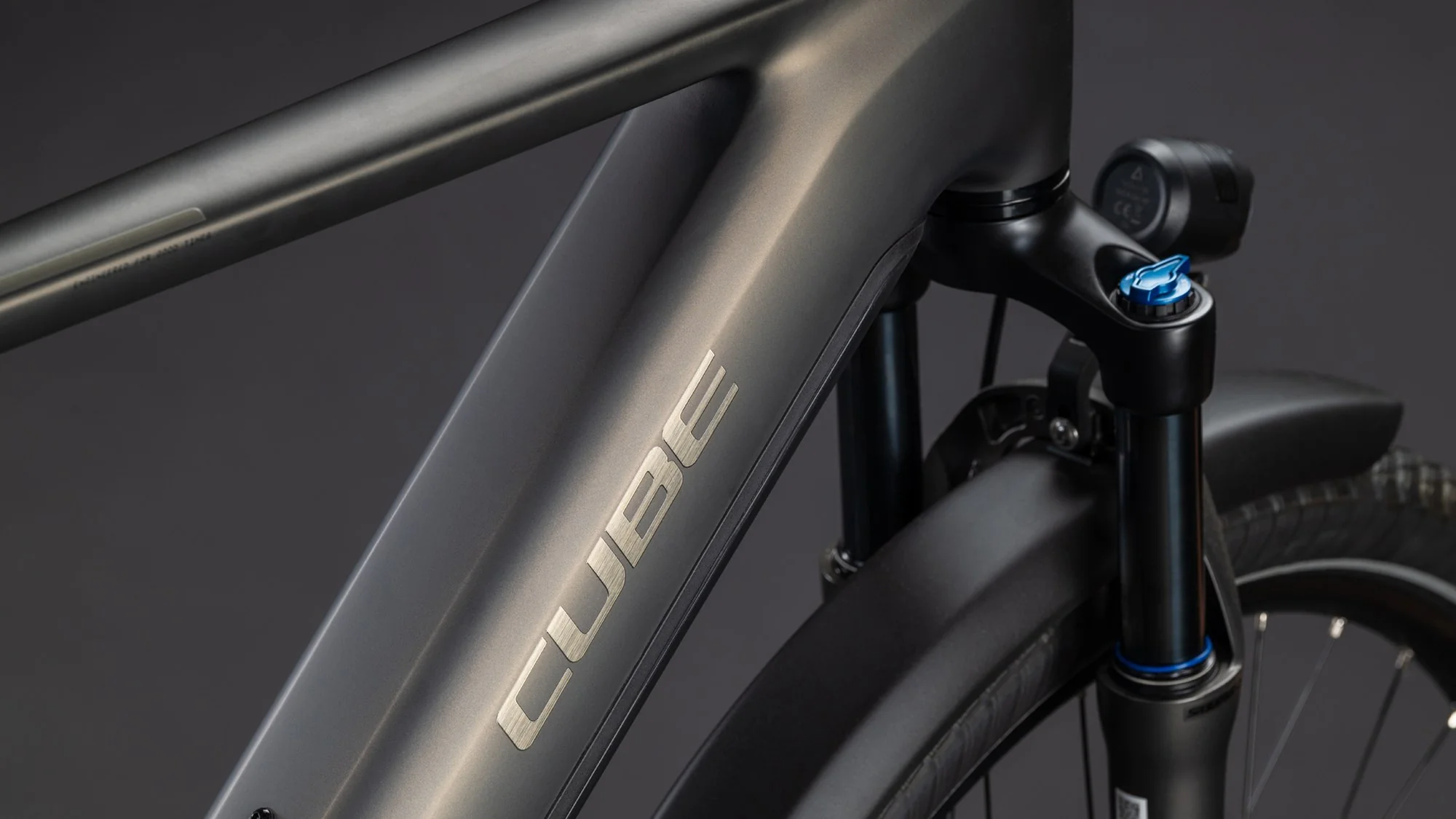 CUBE TOURING HYBRID COMFORT SLX 800 CHARCOAL/CHROME - Image 6