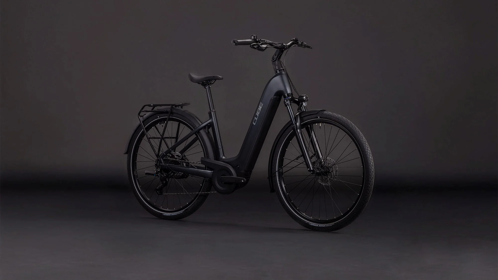 CUBE TOURING HYBRID ONE 600 COAL/CHROME - Image 22
