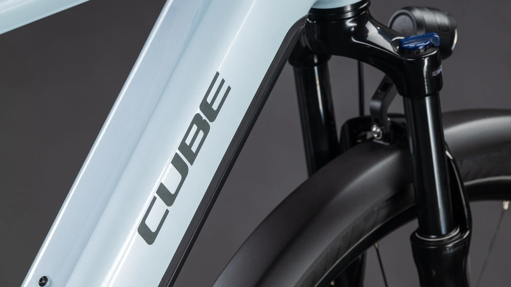 CUBE TOURING HYBRID ONE 600 GLACIER/REFLEX - Image 3