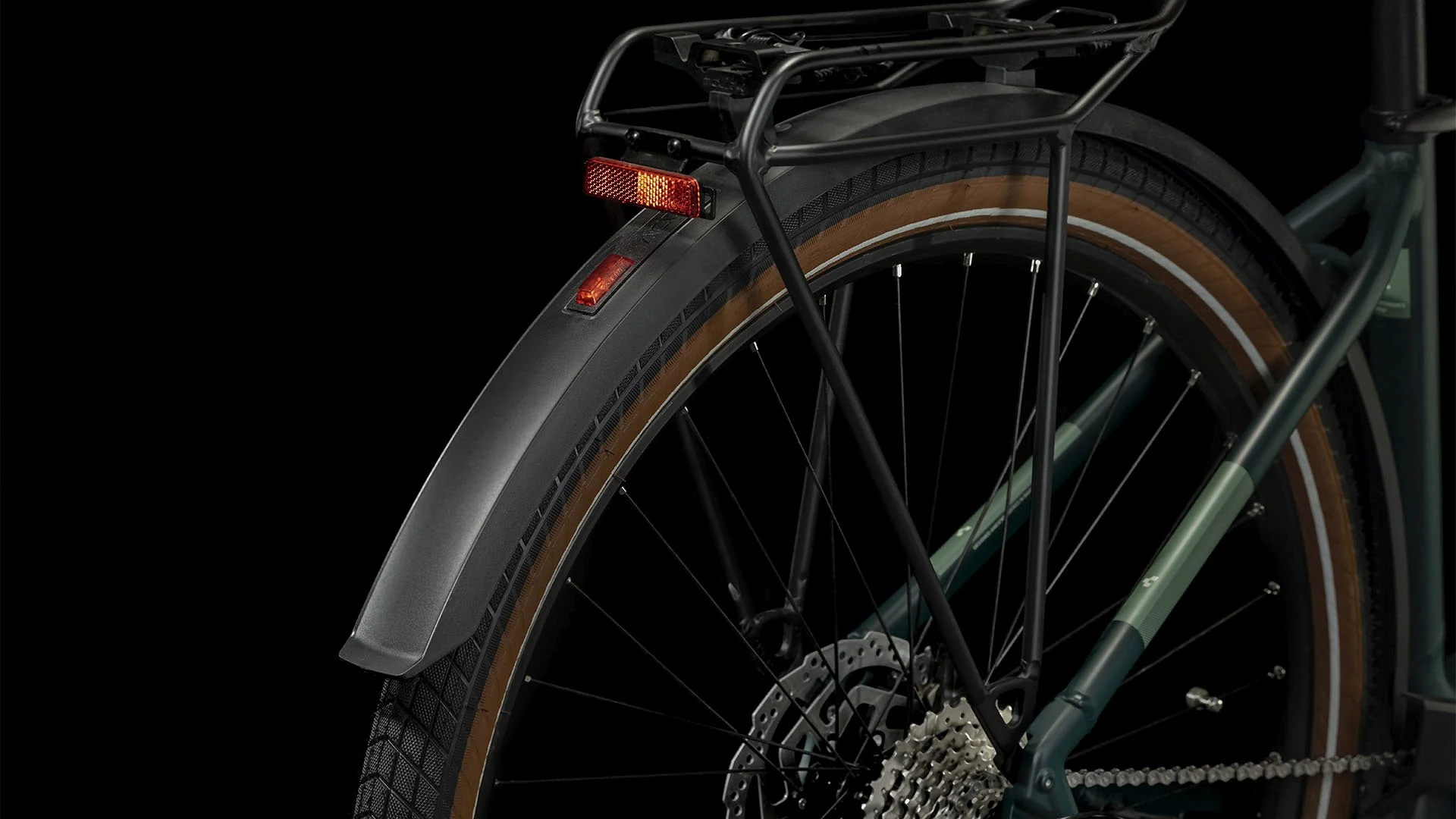 CUBE TOURING HYBRID ONE 625 DARKGREEN/GREEN - Image 18