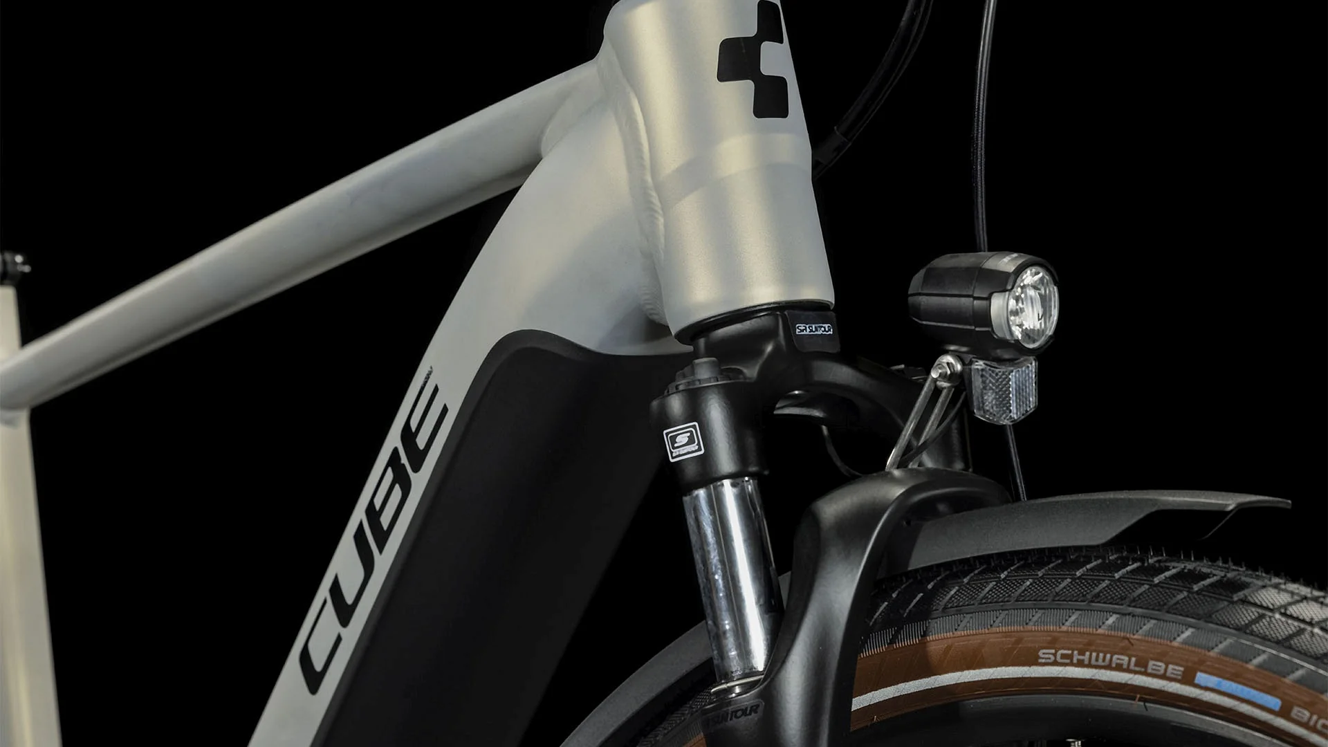 CUBE TOURING HYBRID PRO 625 PEARLYSILVER - Image 6